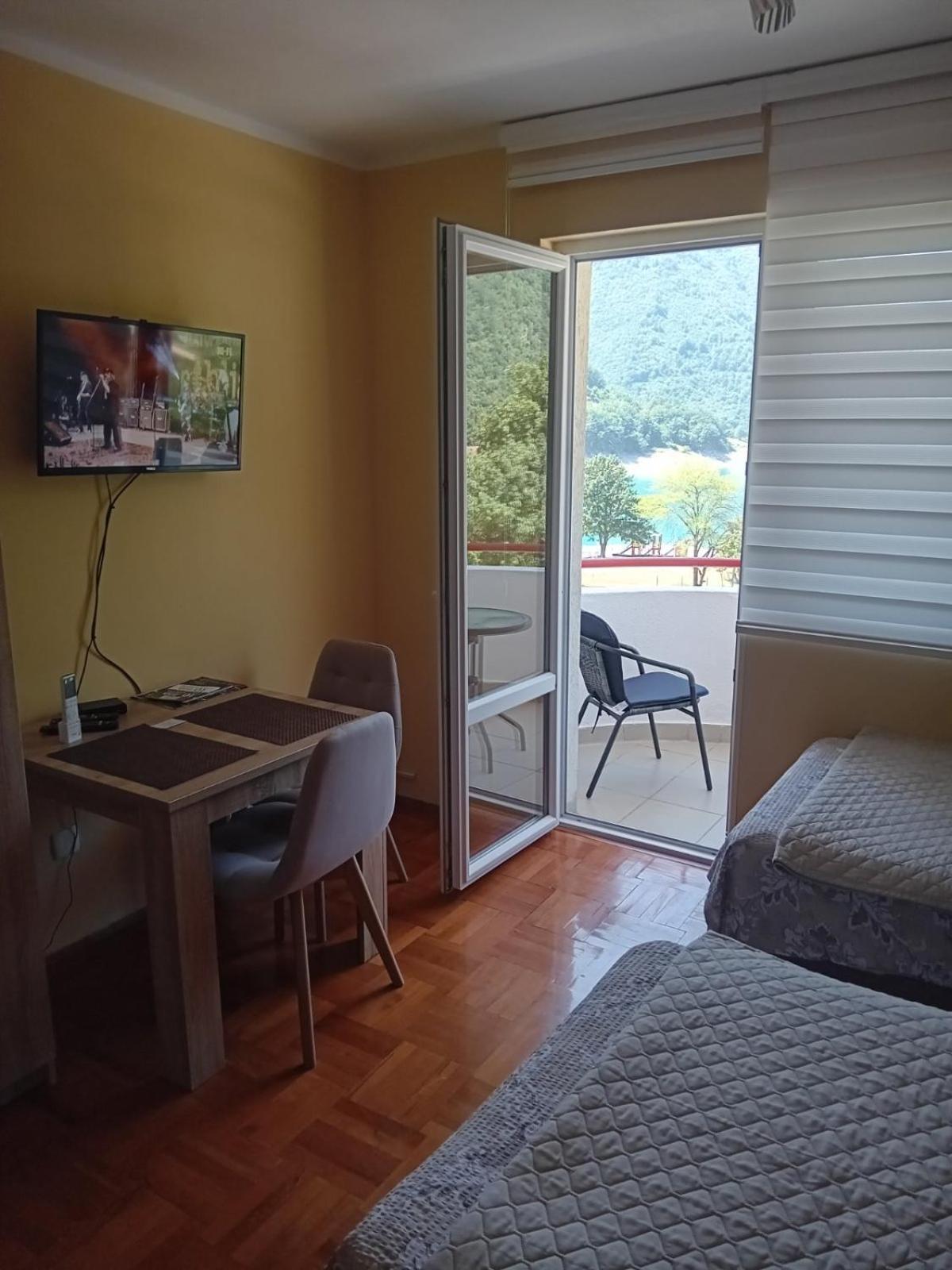 Studio Apartman D&S Plužine Exteriör bild